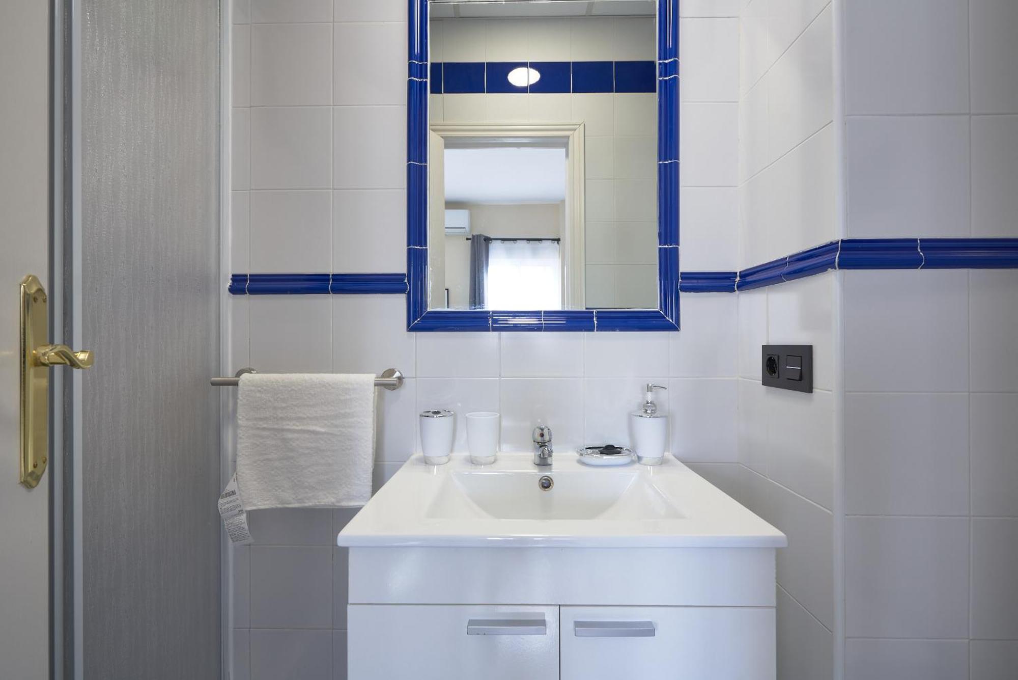Loft Tejares De Triana Lägenhet Sevilla Exteriör bild